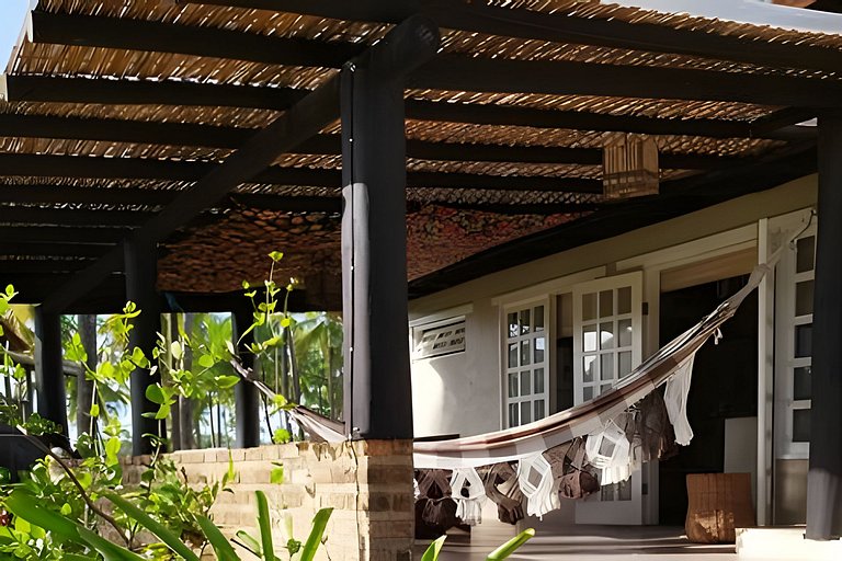 Casa Capela - Para quem ama ficar na beira do mar